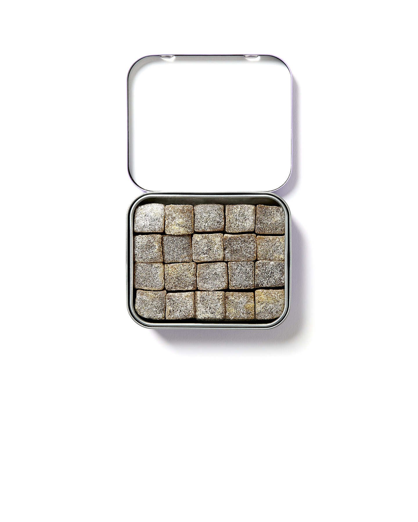 Eaton Botanicals - Lemon Lavender - open tin